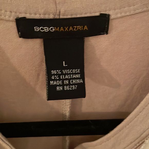 BCBG Max Azria, circa 2010. Slinky blouse with tuxedo shirt style ruffles. - Picture 2 of 5